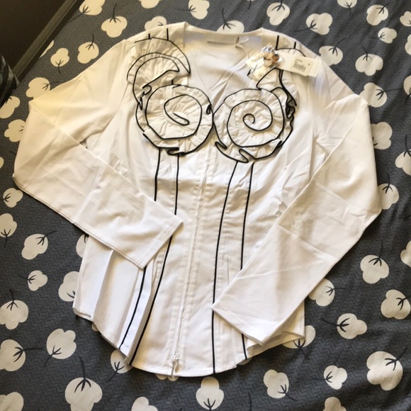 Brand new Anne Fontaine ziptop - Picture 2 of 7